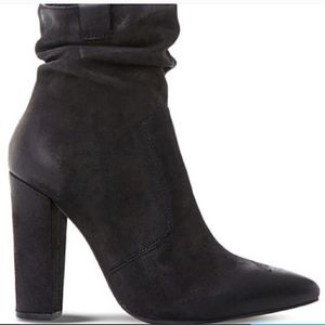 Booties, Steve Madden, Ruling Black Nubuck, Size 8